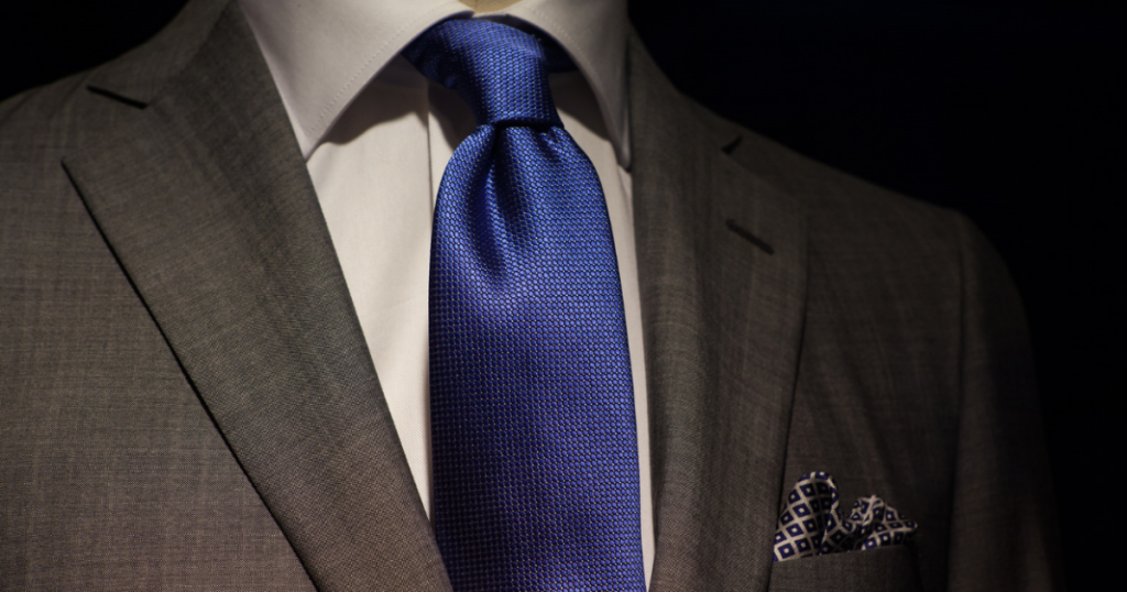 Tailored Suit Care Guide: Tips for a Perfect Fit & Longevity
