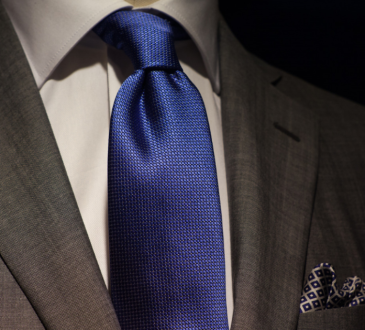 Tailored Suit Care Guide: Tips for a Perfect Fit & Longevity